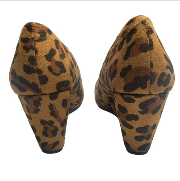 Cl By Laundry Nima Leopard Concealed Wedge Round Toe - Picture 2 of 12